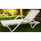 Шезлонг Kayalar Sunbed Sun призначений для відпочинку на вулиці. Виконаний із міцного пластику. Підходить для установки в саду, на терасі, пляжі або біля басейну. Спинка регулюється за нахилом. Легко чиститься та не боїться вологи. Колір: білий.