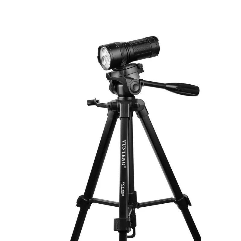 Ліхтар ручний Fenix FD65 Ліхтар ручний Fenix FD65