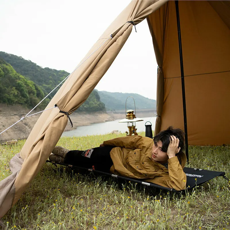 Ліжко складане Naturehike XJC05 NH20JJ001, Поліестер Oxford / алюміній, чорний Ліжко складане Naturehike XJC05 NH20JJ001, Поліестер Oxford / алюміній, чорний