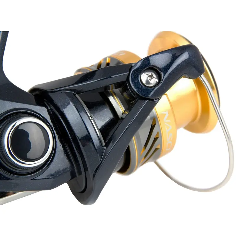 Котушка Shimano Nasci C2000S FB 4+1BB Котушка Shimano Nasci C2000S FB 4+1BB