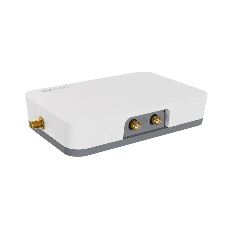 Бездротовий маршрутизатор MikroTik KNOT LR9 kit (RB924iR-2nD-BT5&BG77&R11e-LR9) Бездротовий маршрутизатор MikroTik KNOT LR9 kit (RB924iR-2nD-BT5&BG77&R11e-LR9)
