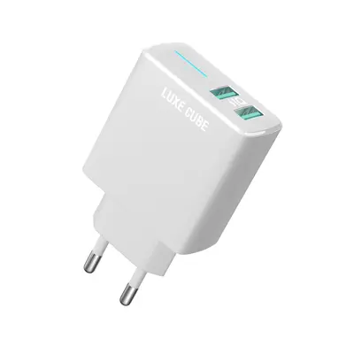 Зарядний пристрій Luxe Cube 2USB 12W Smart White (4826986900792)
