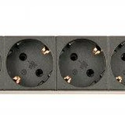 Блок розеток EnerGenie 19" 1U (EG-PDU-014) алюм. корп., 8 розеток, 16A, 3м, чорний, вилка Schuko