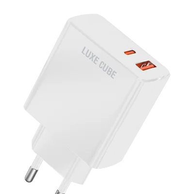 Зарядний пристрій Luxe Cube 2USB 36W QC3.0+PD White (4120201336367)
