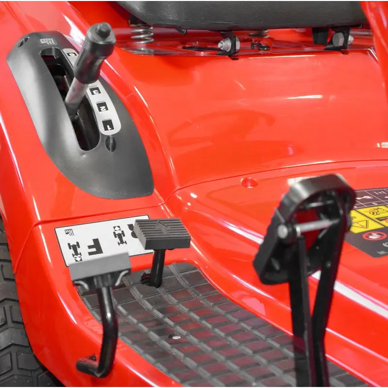 Трактор садовий бензиновий HECHT 5927 Трактор садовий бензиновий HECHT 5927