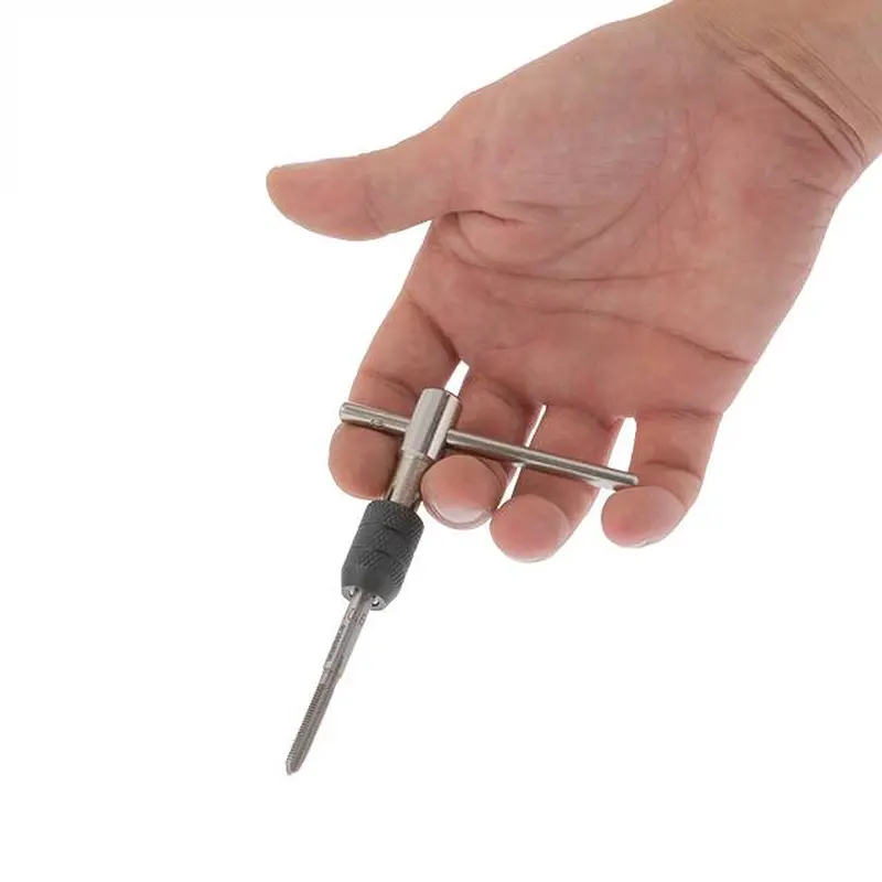 Набір плашок M4-M8 і мітчиків M4-M8, 10 од. INTERTOOL SD-8025 Набір плашок M4-M8 і мітчиків M4-M8, 10 од. INTERTOOL SD-8025