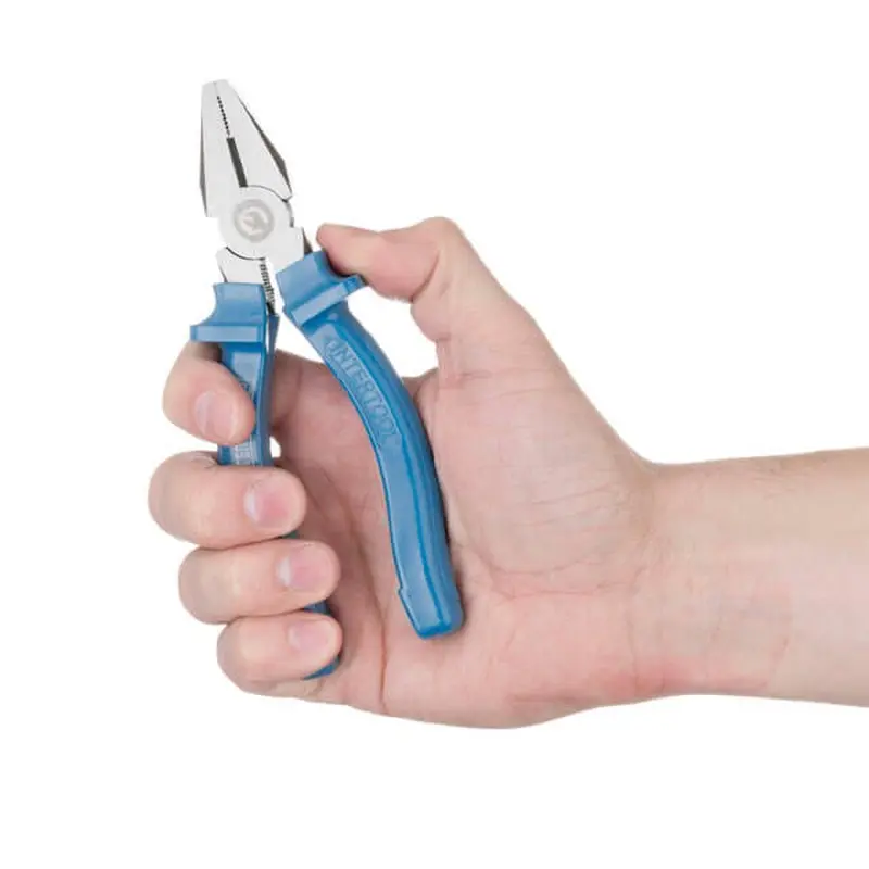 Плоскогубці 160 мм INTERTOOL HT-0101 Плоскогубці 160 мм INTERTOOL HT-0101