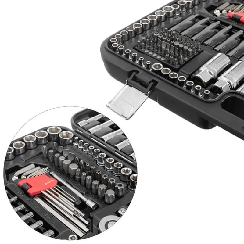 Набір інструментів 1/2" & 3/8" & 1/4", 233 од., Cr-V STORM INTERTOOL ET-8233 Набір інструментів 1/2" & 3/8" & 1/4", 233 од., Cr-V STORM INTERTOOL ET-8233