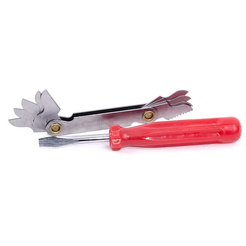 Набір мітчиків та плашок 32 од. INTERTOOL SD-8032 Набір мітчиків та плашок 32 од. INTERTOOL SD-8032