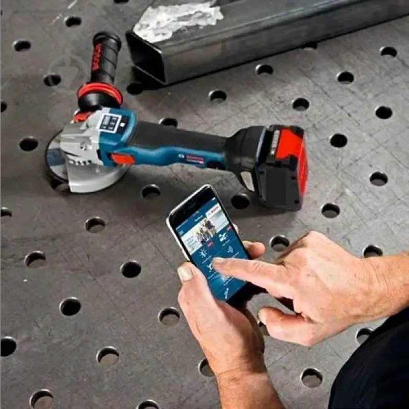 Акумуляторна кутова шліфмашина Bosch GWS 18V-15 C (18 В, без АКБ) (06019H6000) Акумуляторна кутова шліфмашина Bosch GWS 18V-15 C (18 В, без АКБ) (06019H6000)