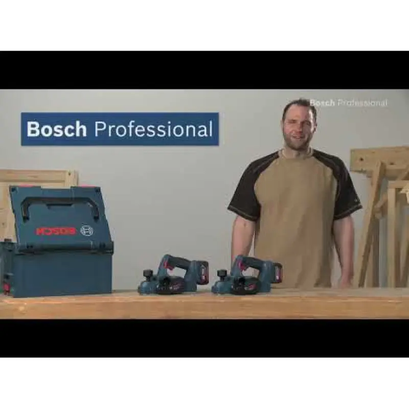 Рубанок акумуляторний Bosch GHO 18 V-LI Professional (18 В, без АКБ, 82 мм) (06015A0300) Рубанок акумуляторний Bosch GHO 18 V-LI Professional (18 В, без АКБ, 82 мм) (06015A0300)