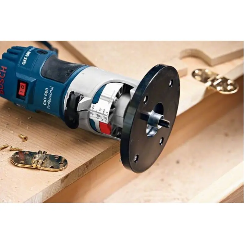 Фрезер кромковий Bosch GKF 600 Professional (600 Вт) (060160A100) Фрезер кромковий Bosch GKF 600 Professional (600 Вт) (060160A100)
