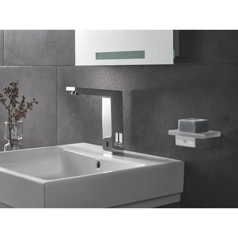 Тримач для аксесуарів Grohe Selection Cube (40865000) Тримач для аксесуарів Grohe Selection Cube (40865000)