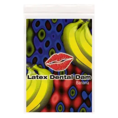 Салфетка для орального секса One Trustex Banana Latex Dental Dams с ароматом банана, 1 шт