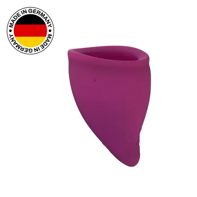 Fun Factory Menstrual Cup - менструальная чаша размер B, 30 мл 5.8х4.3 см (сливовый)