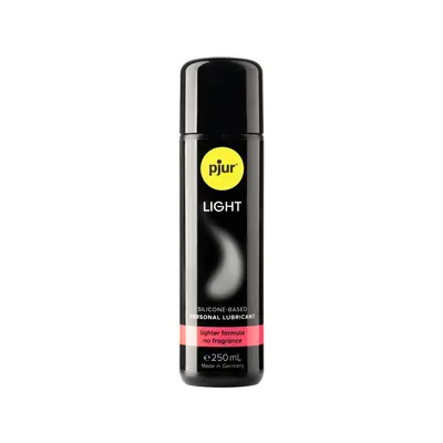 Pjur Light - Силиконовая смазка самая жидкая, 2-в-1 для секса и массажа, 250 мл