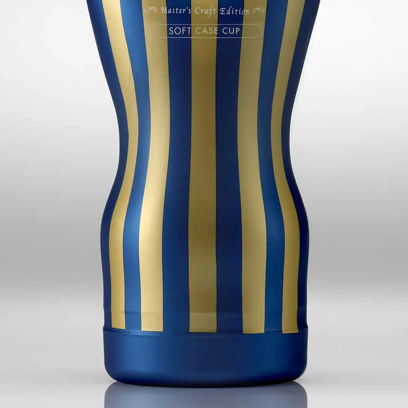 Tenga Premium Soft Case Cup - мастурбатор, 15.5х6.9 см (белый) Tenga Premium Soft Case Cup - мастурбатор, 15.5х6.9 см (белый)