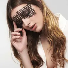Bijoux Indiscrets - Erika Mask - Маска на лицо виниловая с клеевым креплением