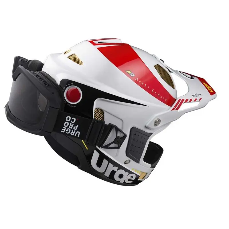 Шлем Urge Archi-Enduro RR + бело-черный ХL (61-62см) Шлем Urge Archi-Enduro RR + бело-черный ХL (61-62см)