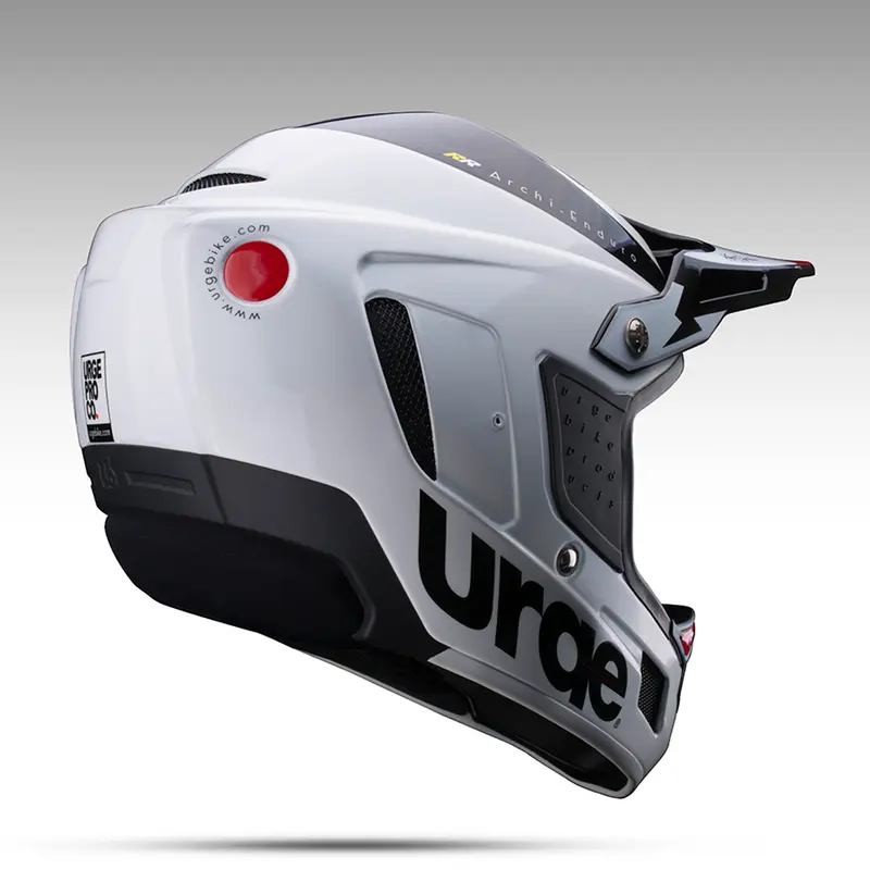 Шлем Urge Archi-Enduro бело-черный S (55-56см) Шлем Urge Archi-Enduro бело-черный S (55-56см)