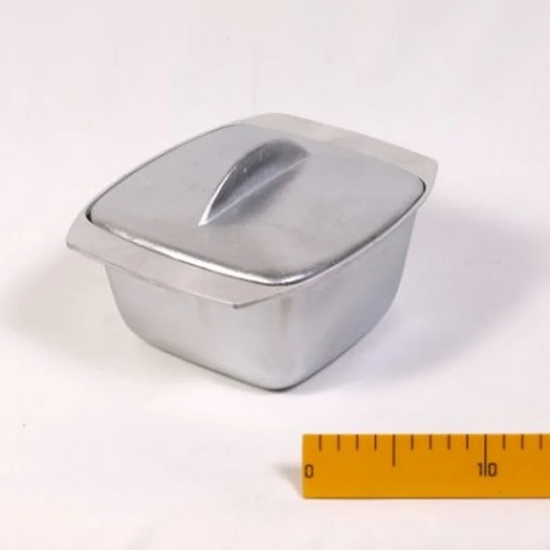 Гуляшниця 1,5 л з кришкою, без покриття