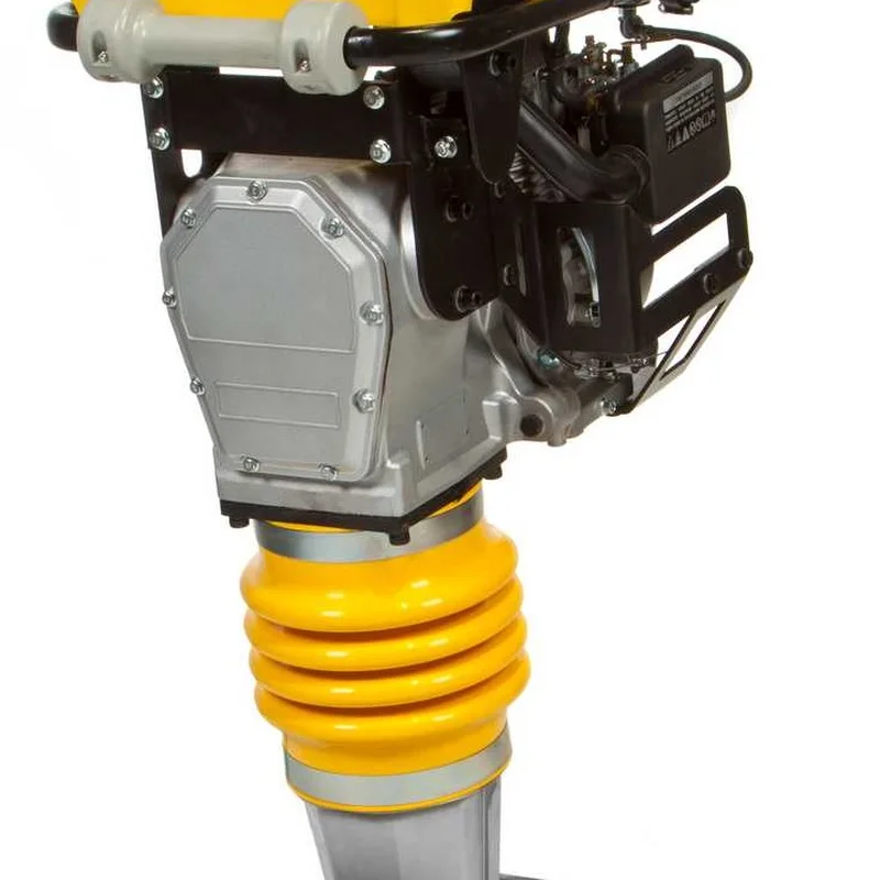 Вібраційно трамбувальна машина Hyundai HTR 140